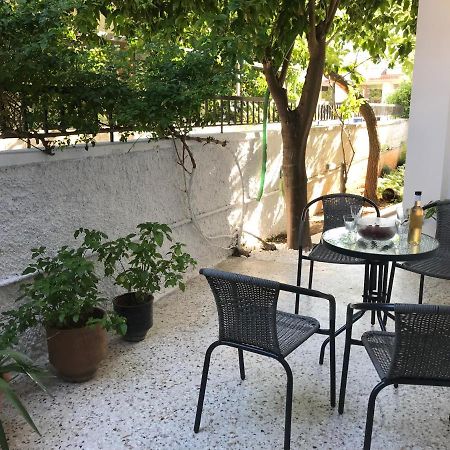 Georgias Central Chania  Bagian luar foto